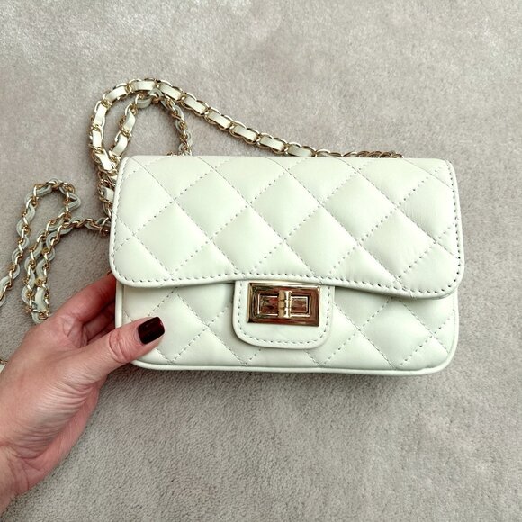 Simons Small Quilted Smooth Leather Bag in Ivory/Cream - Picture 2 of 11